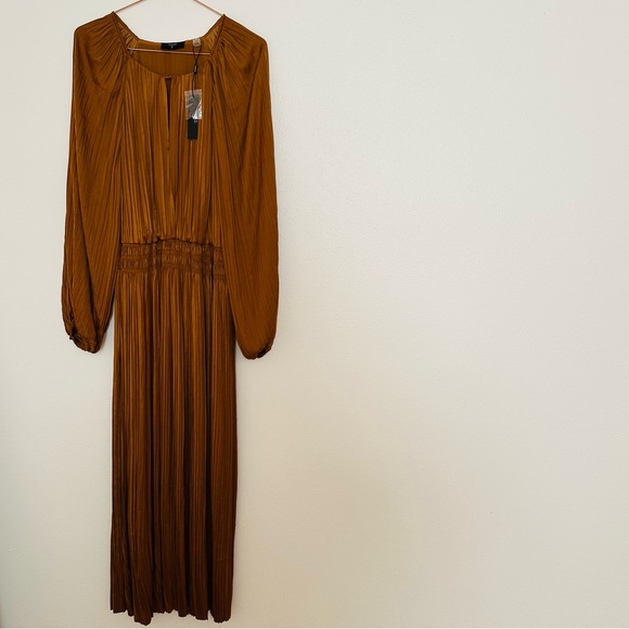 New T Tahari Airflow Maxi Dress With Smocked Waist Elegant Pleated Terracotta - Picture 3 of 9